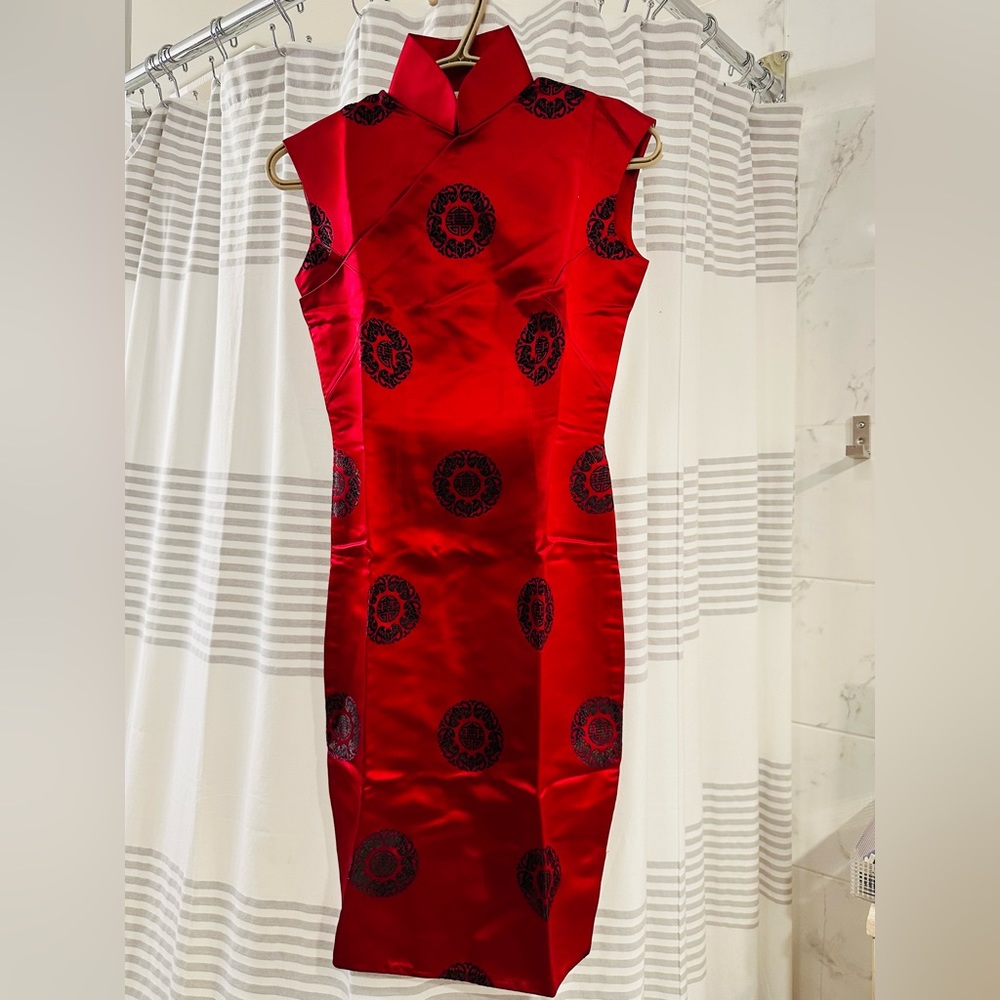 Elegant Blood Red Cheongsam Qipao Traditional Chinese Wedding Dress